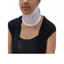 Acco Hard Cervical Collar(Adjustable)(Medium)