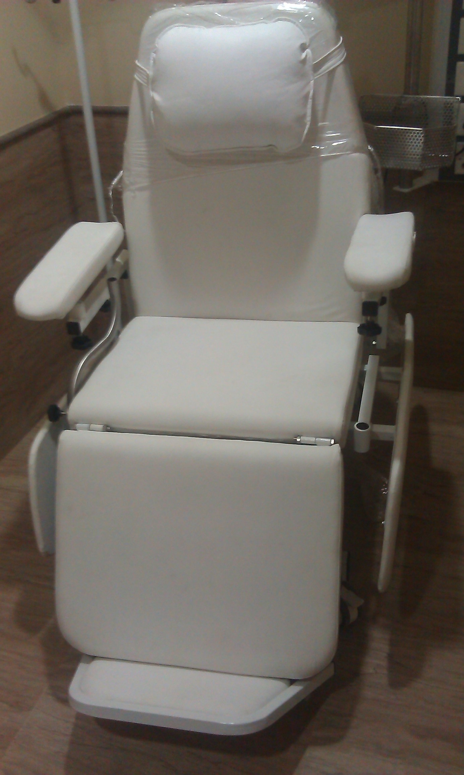 Bio-Linear Dialysis ReclinerJHP