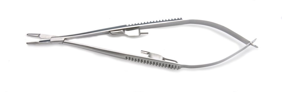 Castrovijeo Needle Holder withLock 6