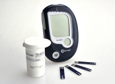 Clever Chek Blood GlucoseMonitoring System TD 4230