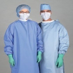 GLOBAL Surgeon Gown (Made fromNon Woven Fabric) Size:Universal