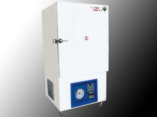 Hari Bharat Deep Freezer(PLASMA STORAGE CABINET) HEBB144 (20-30 Degree)
