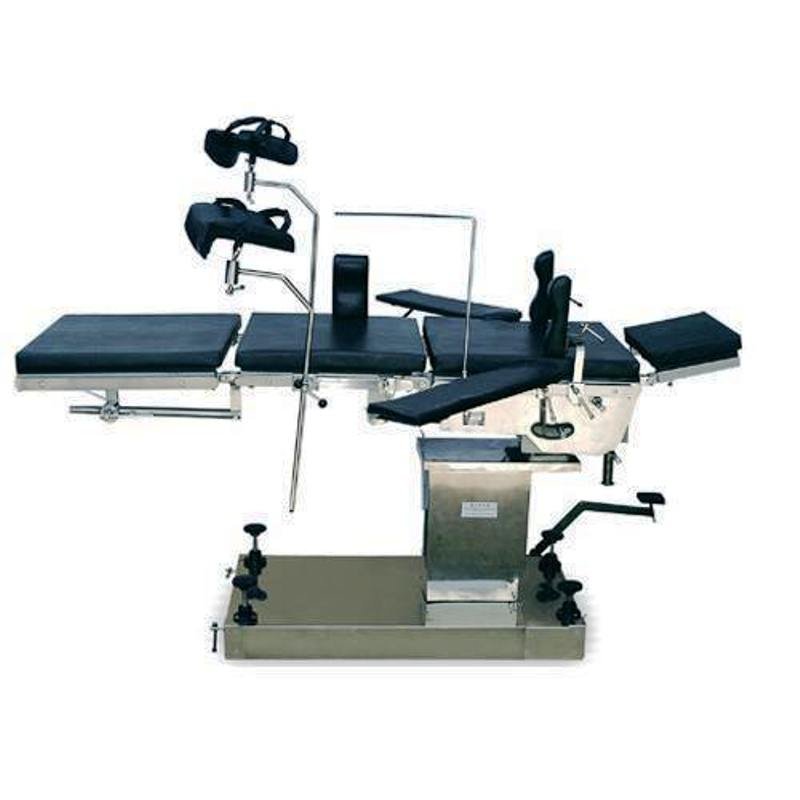 Tanvi C-arm CompatibleHydraulic Operation Table withRadiolucent Top & Base3015